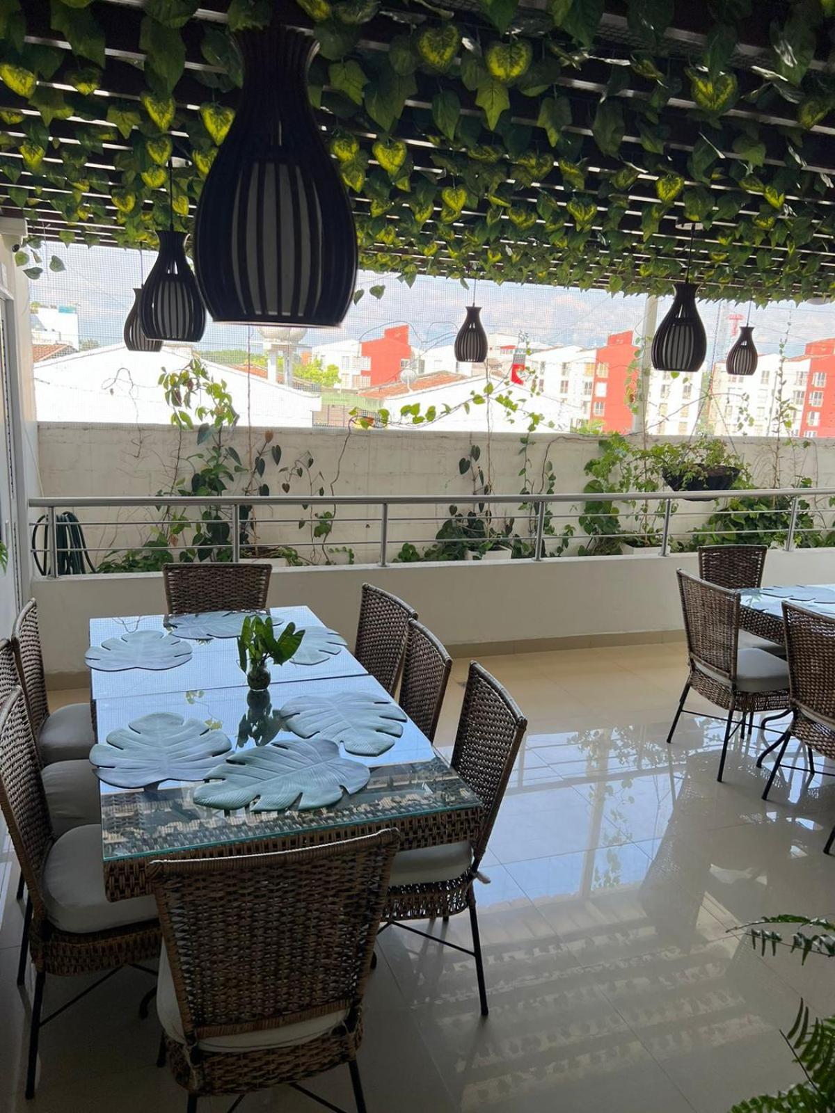 Hotel Eco Suite กาลี ภายนอก รูปภาพ